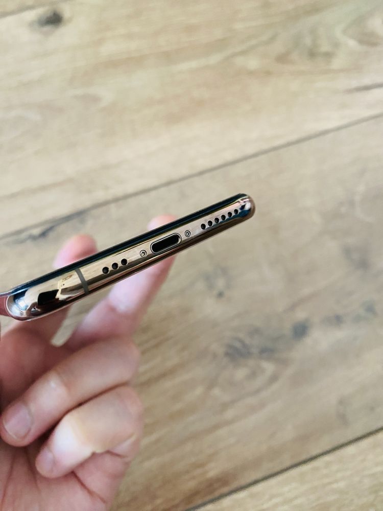 Apple iphone XS 64GB