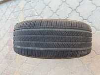 Шина 215/55 R17.