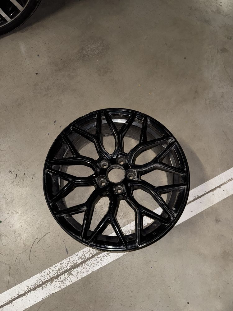Продам диски R18 5x112