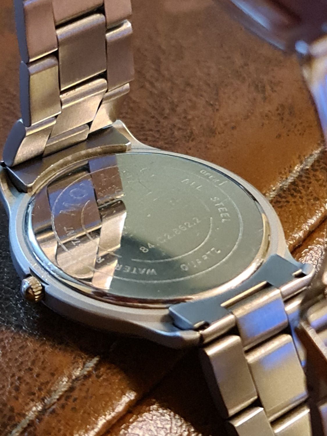 Швейцарские часы MOVADO оригинал мужские
