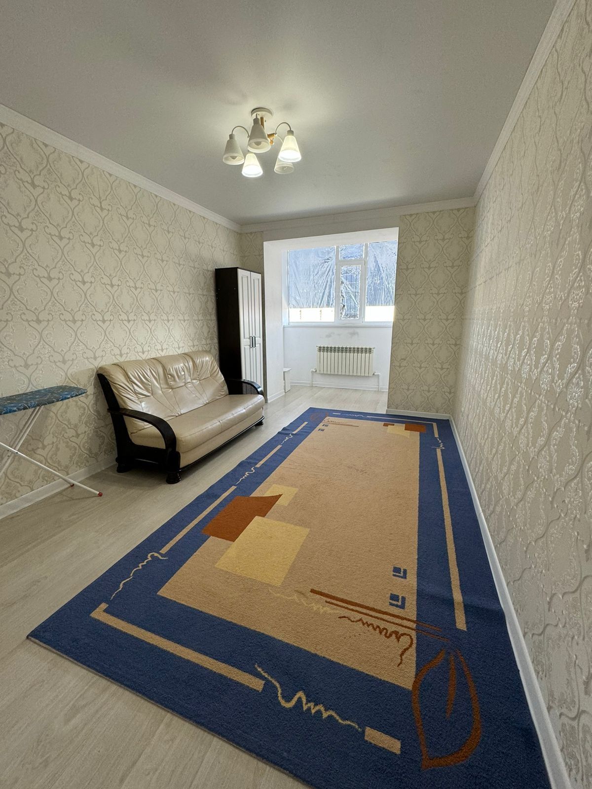 Продам 2 х ком квартиру