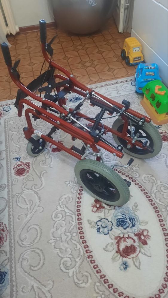 Многофункциональная коляска