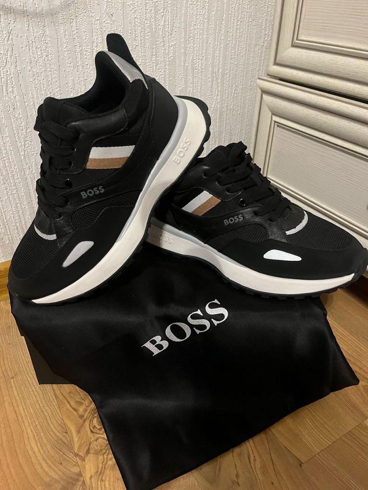 Boss обувь кроссовки  40