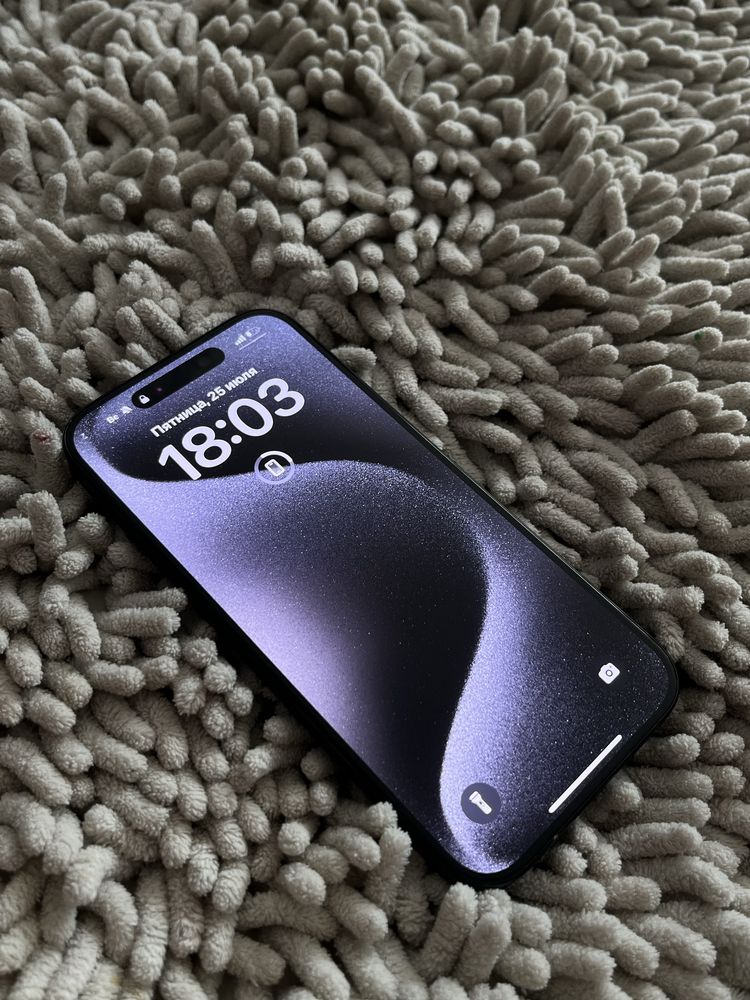 iPhone 15 Pro на гарантии
