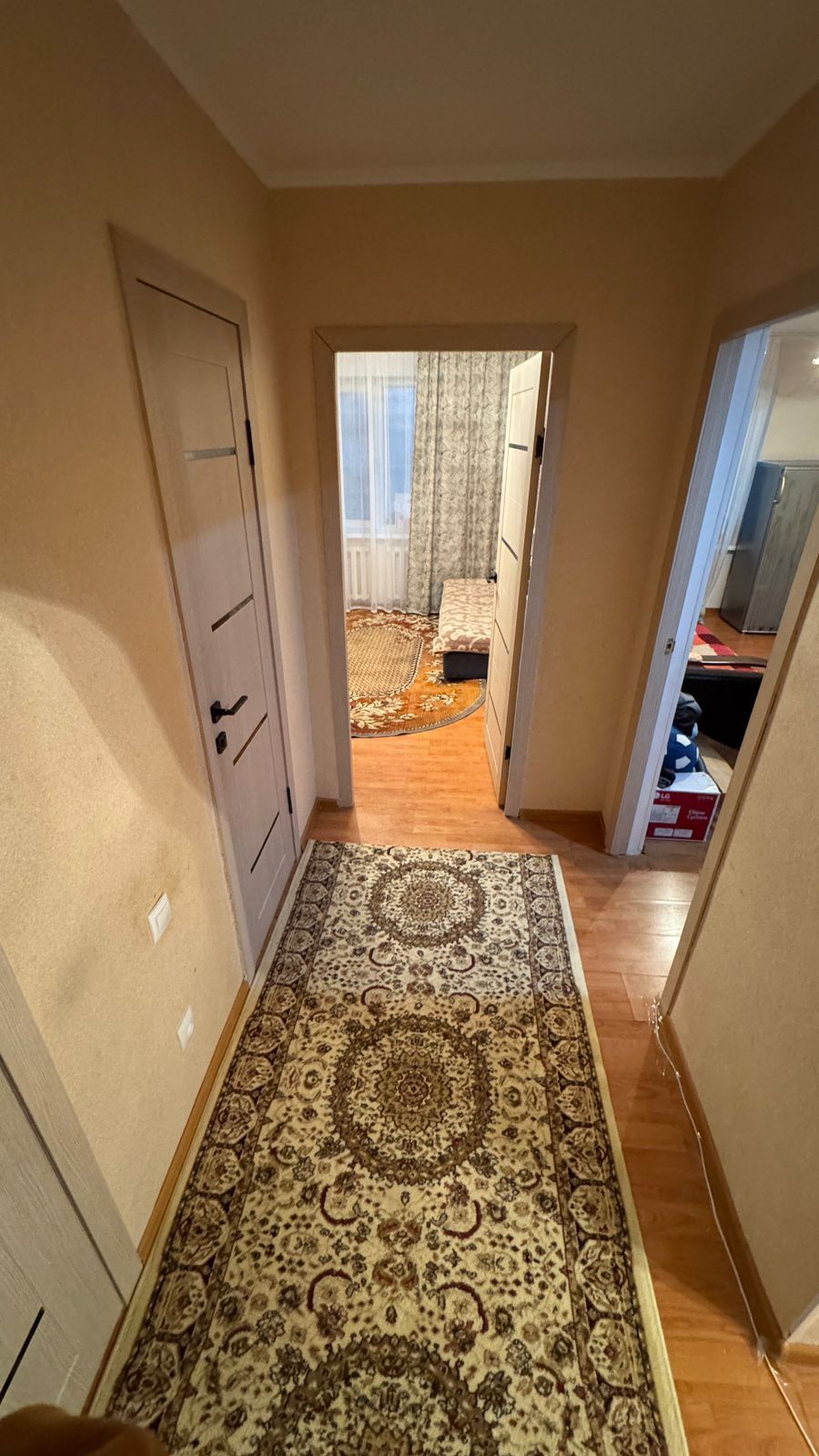 Срочно продам  3-х комн кв