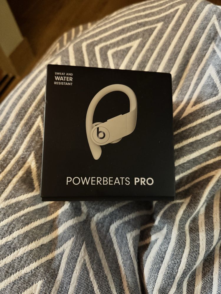 Безпроводные Наушники POWERBEATS PRO, Оригинал.