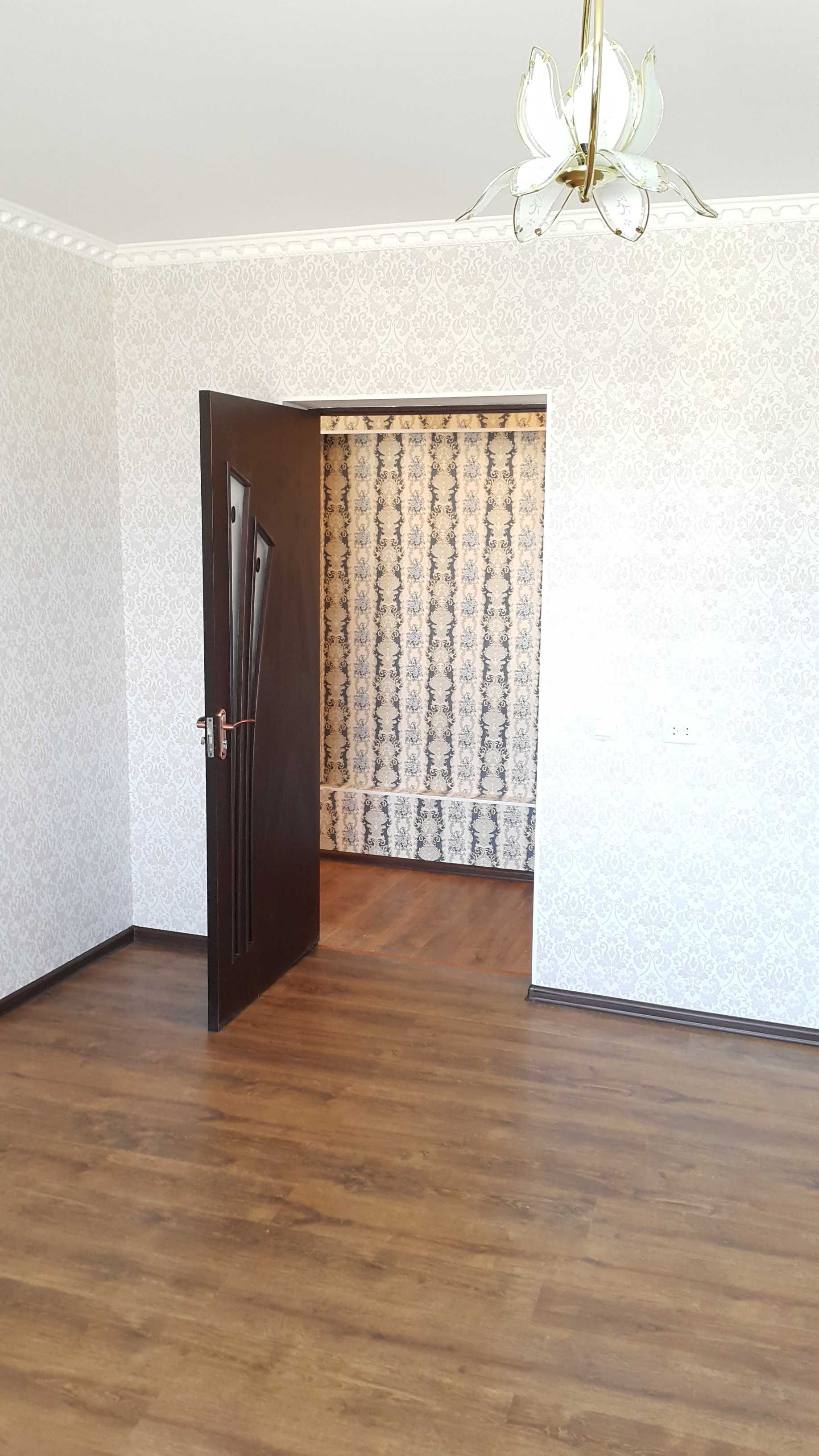 Продам Дом ! В Мерке. Все Удобствами!  Все Хоз. Постройки.Сад .Огород.