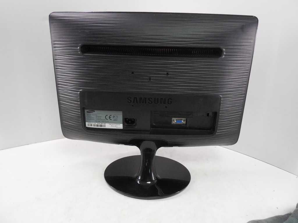 Samsung SyncMaster B1930NW 19", 1440x900 (16:10)/ 60Гц/ VGA (D-Sub).