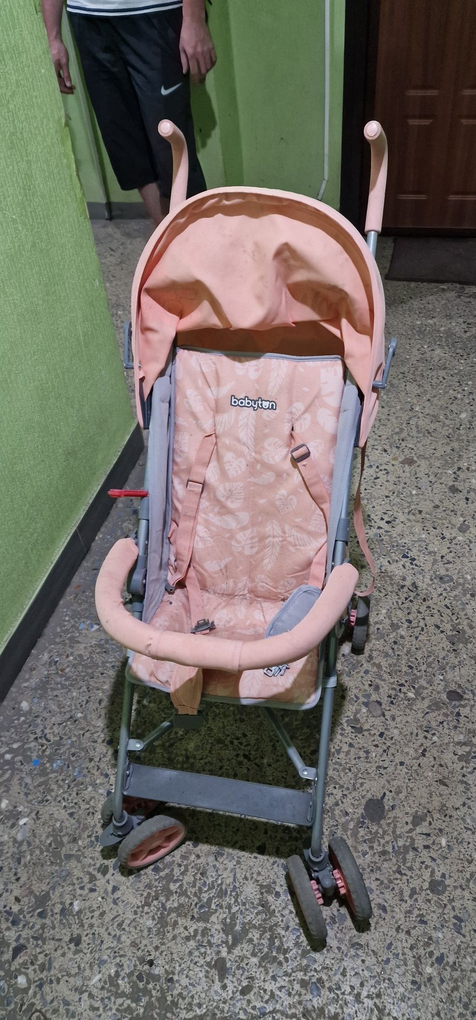 Продам детскую коляску