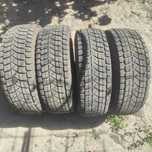 Продам БУ зимнюю резину 4 шт MAXXIS 215/70 R15. Одинаковый протектор!