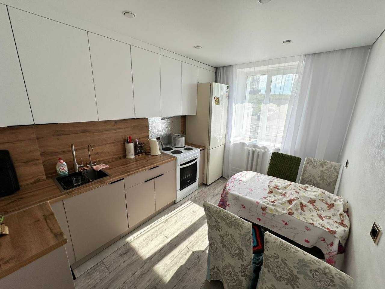 В продаже 3х ком квартира Аль-Фараби 38/3