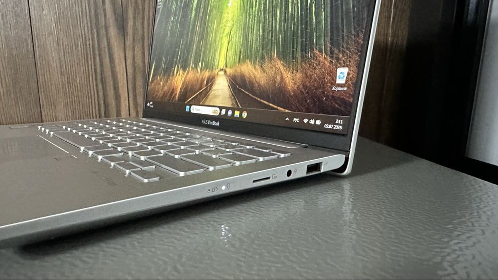 Ноутбук ASUS Vivobook Core i3-8th/512GB SSD/Windows 11