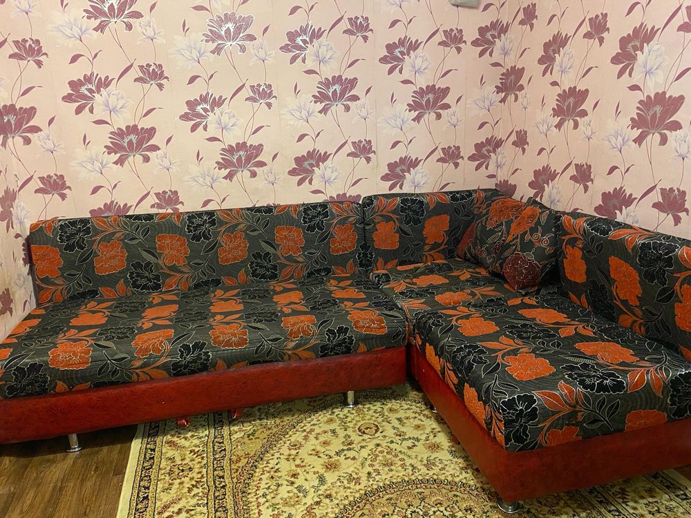 Диван с 2 кресломи