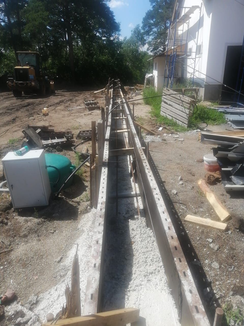 Прокат аренда строи инструмент леса опалубка газель