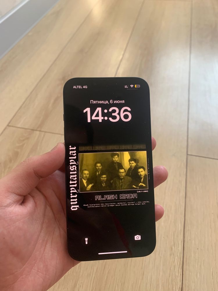 Продам Iphone 14 в хорошем состояний