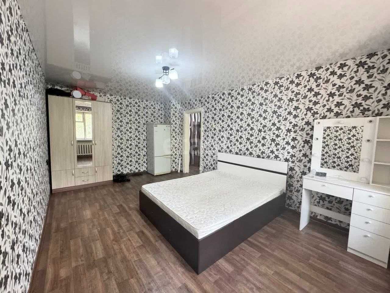 Продам 1 комнатную квартиру на 3/5 этаже