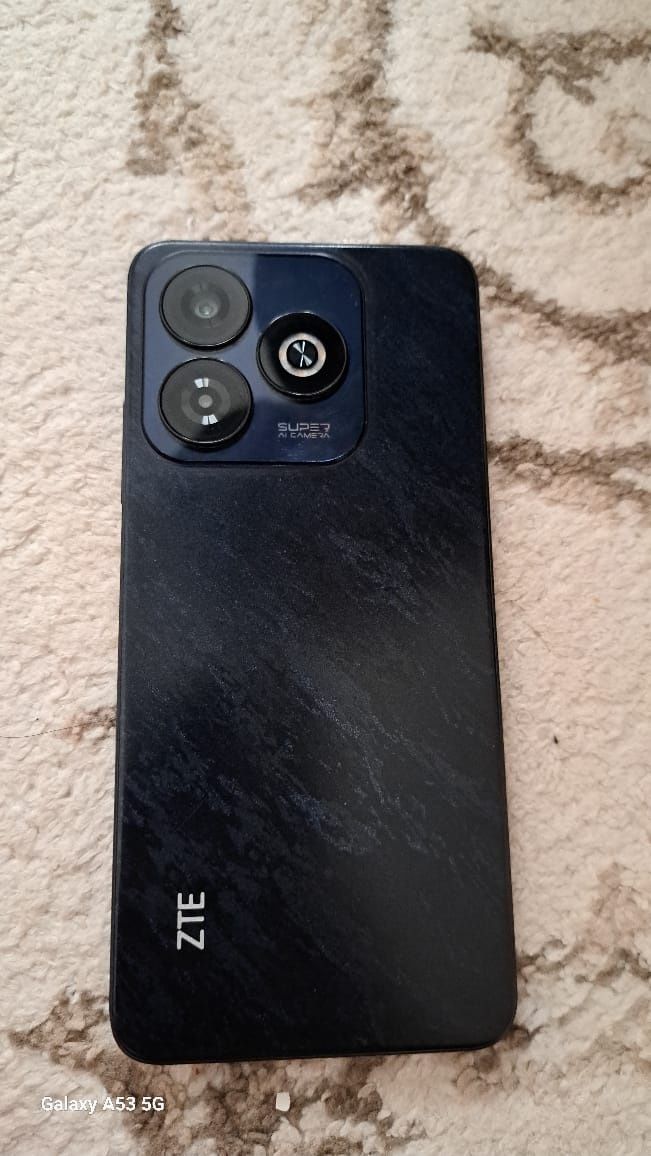 Zte Blade A75, Oppo A53