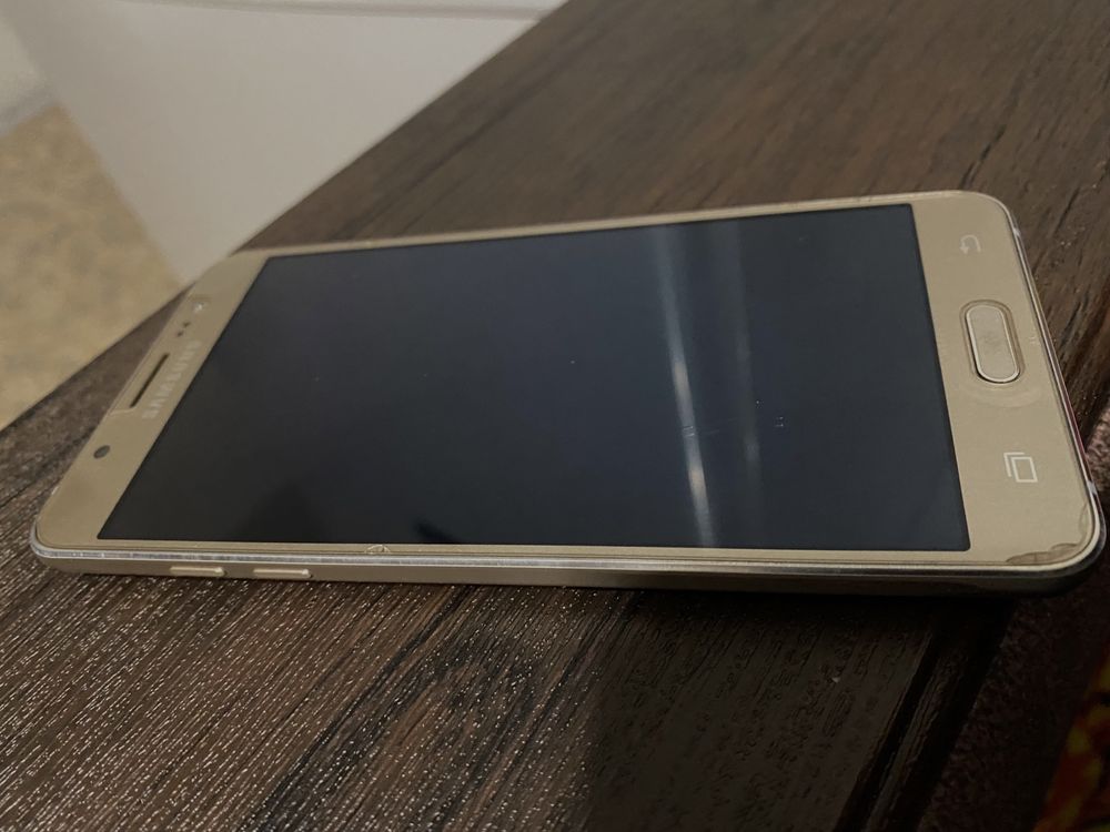 Samsung Galaxy J5 В Идеале