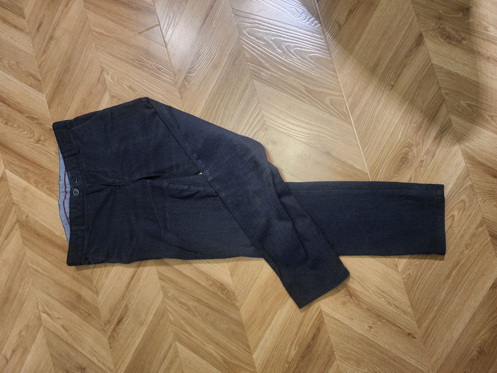 Продам джинсы, штаны, брюки