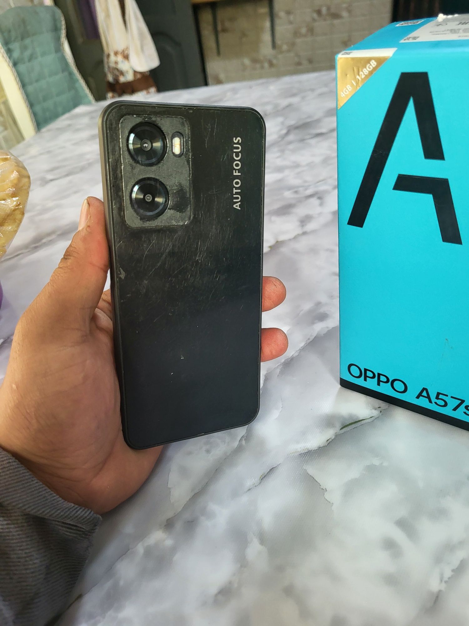 Продам телефон Oppo A57