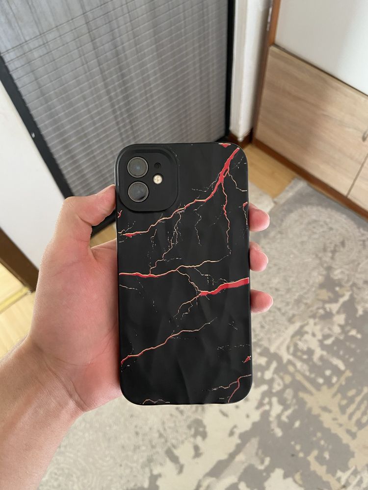 Iphone 11 …………..