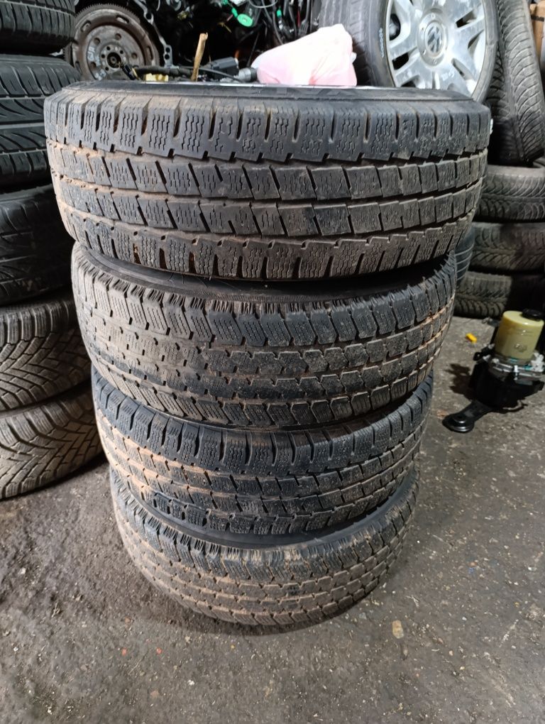 Диски л.п R16 с резиной 5*112 на Ауди