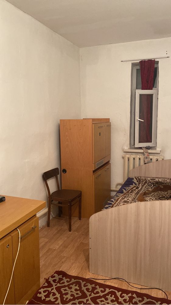 Продам дом 14 комнат.(общежитие)