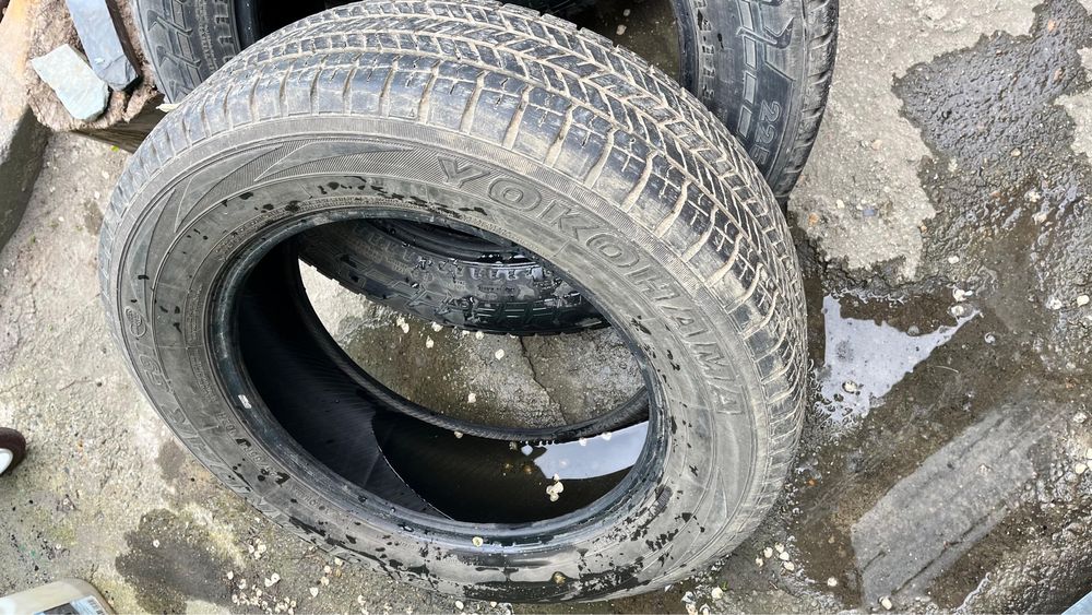 Продам шины бу 225/65 R17 зима