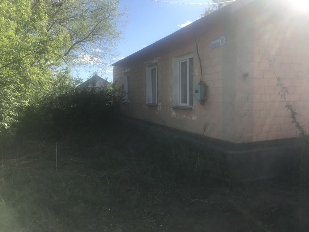 Продам Срочно дом в хорошем состоянии ремонт средний