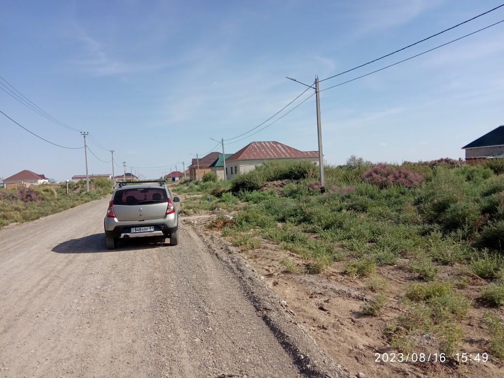 10 соток жер Қарауылтөбеге барар жолдың бойында