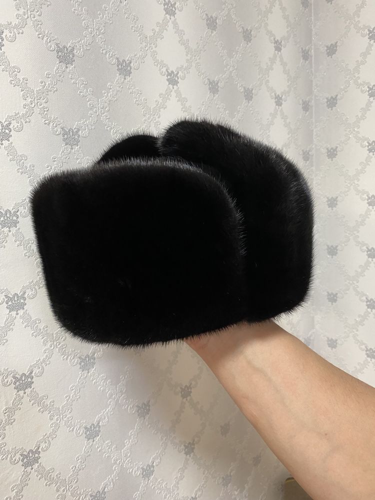 Продам норковую шапку в идеальном состоянии