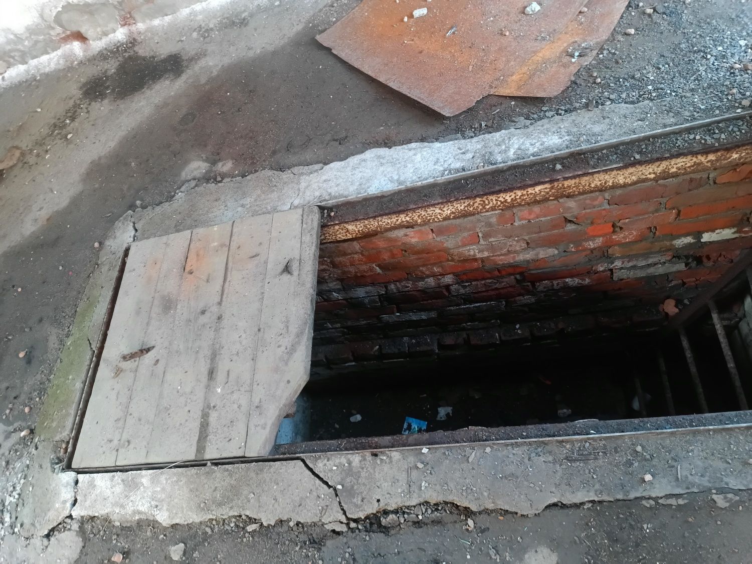 Продам гараж 2 общество