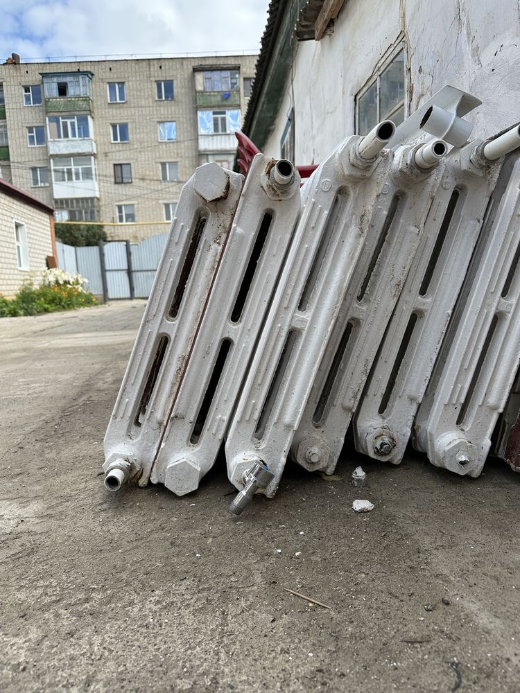 продам батарии чугунные