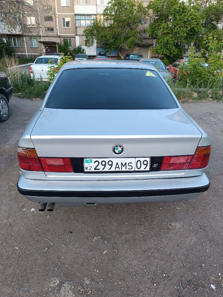 Продам авто  бмв 520