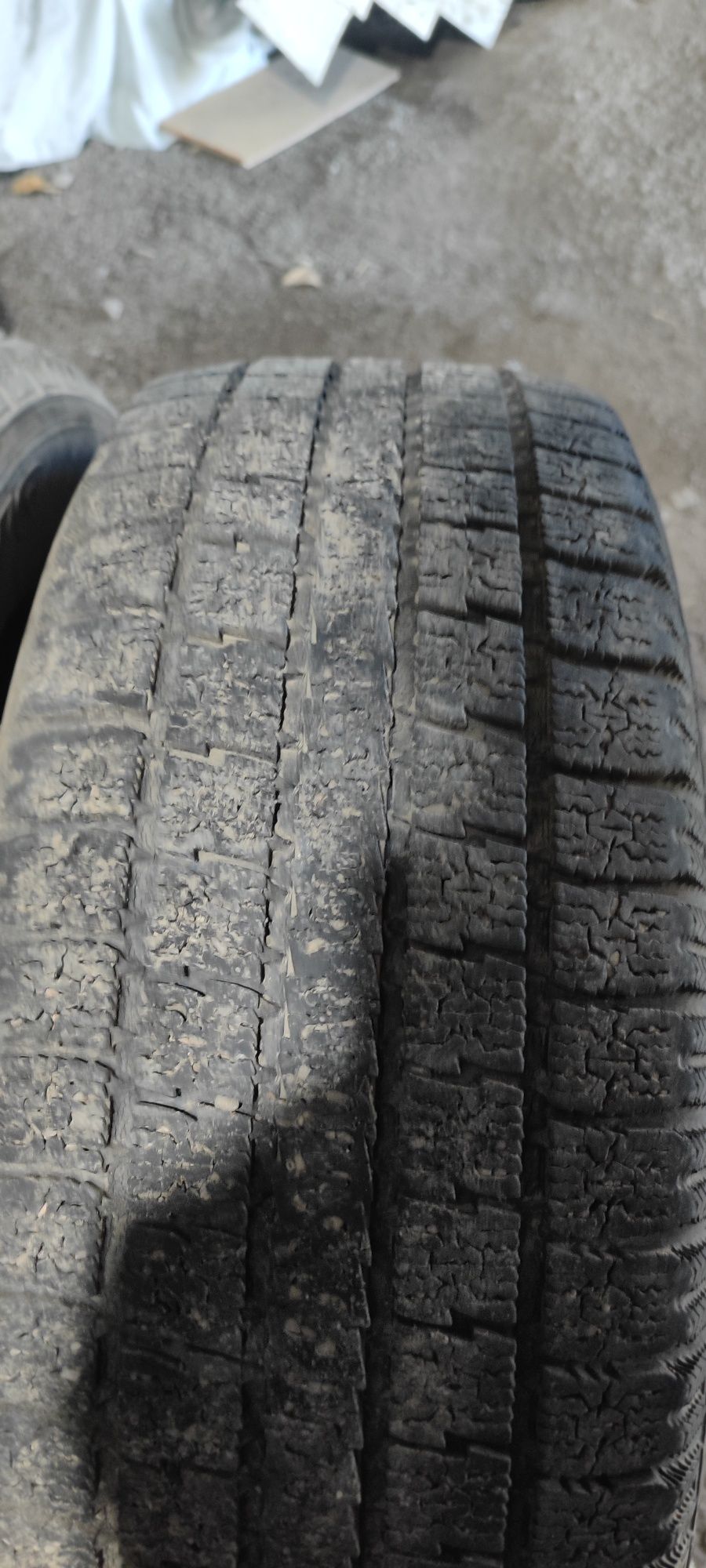 Toyo 215/55/17 комплект липучка