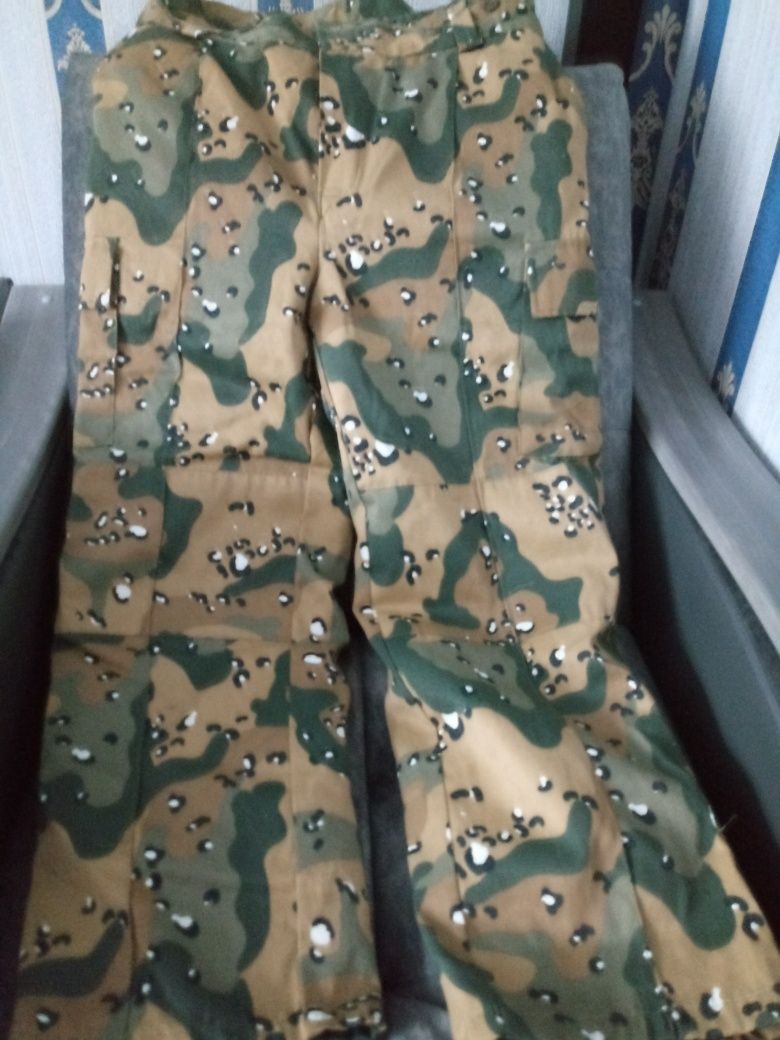 Продам ватные теплые военные брюки 50/2