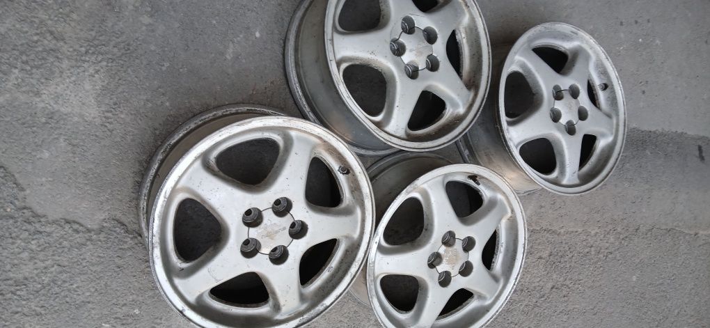 Продам диски r16