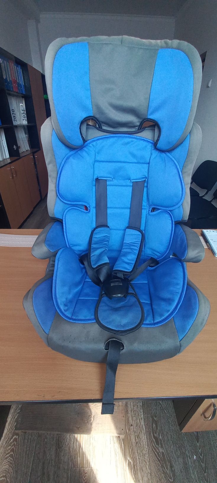 Продам детское автокресло