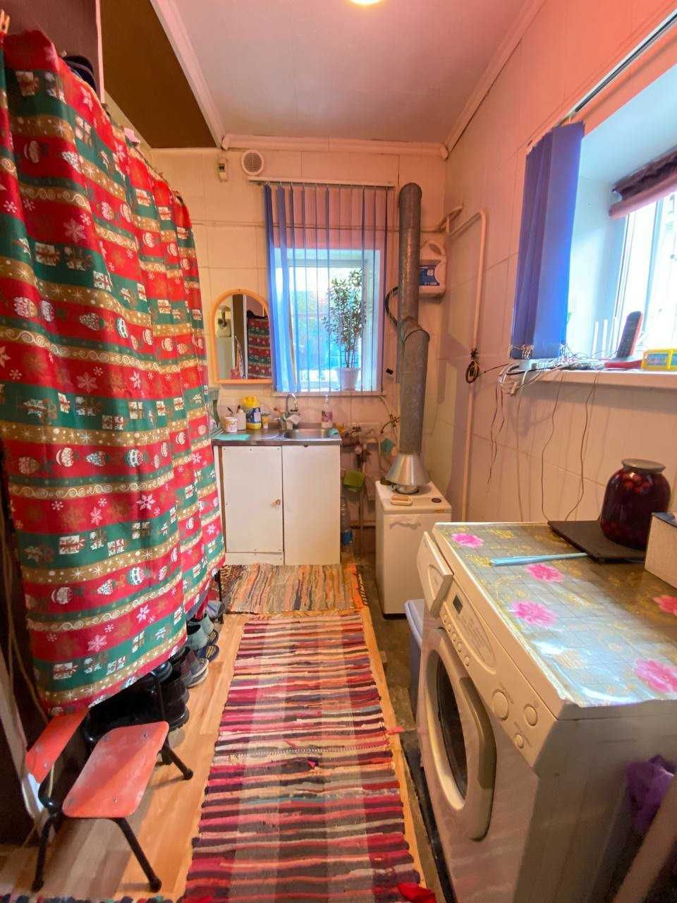 Продается 1/2 часть дом район КИНЭУ!