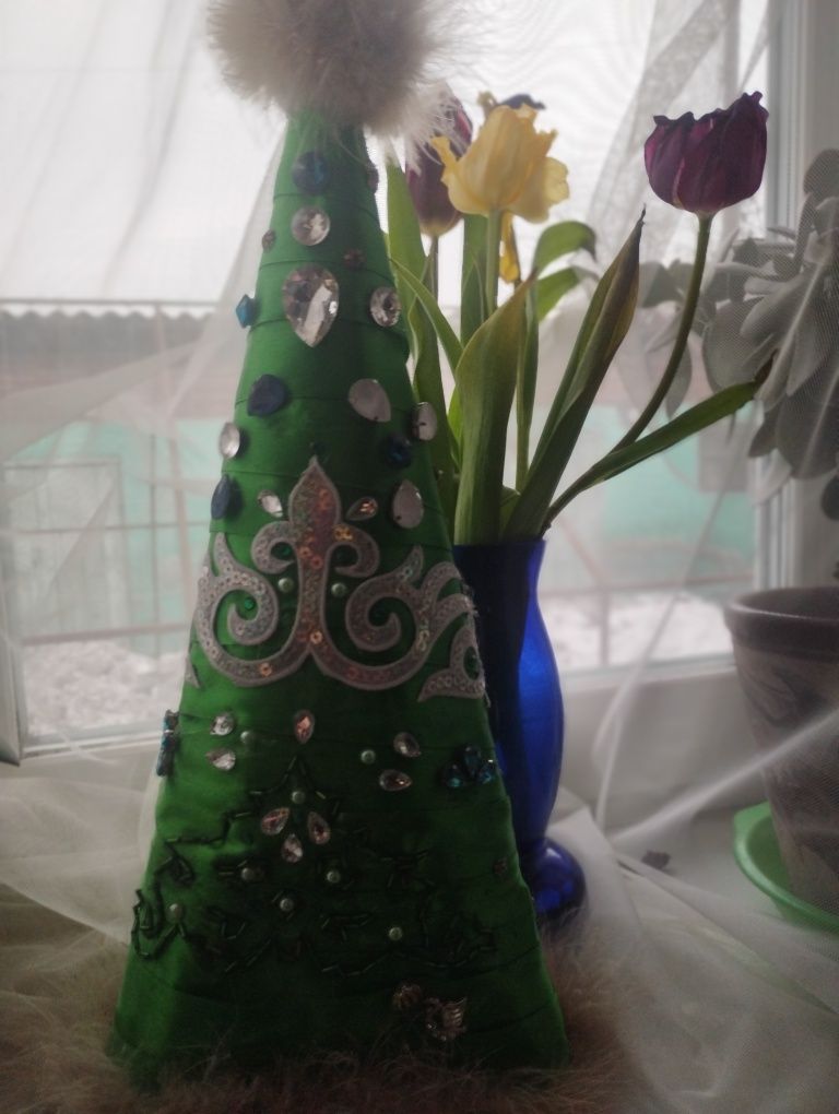 Саукеле , ручной работы