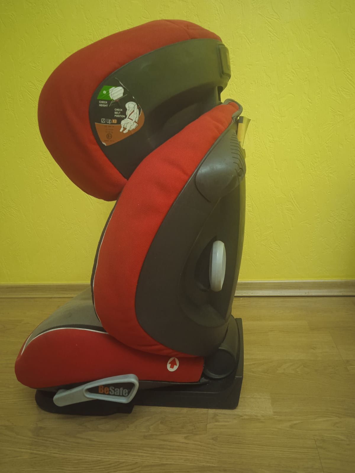 Izi up X3 Автомобильное кресло