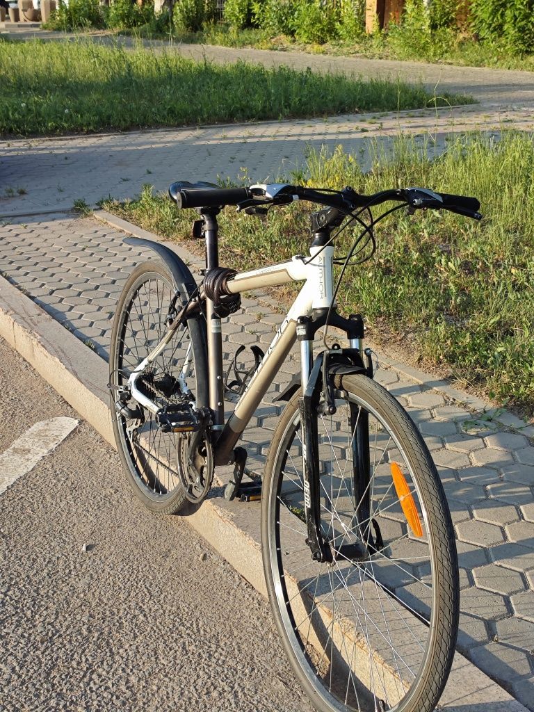 Продается Author Stratos