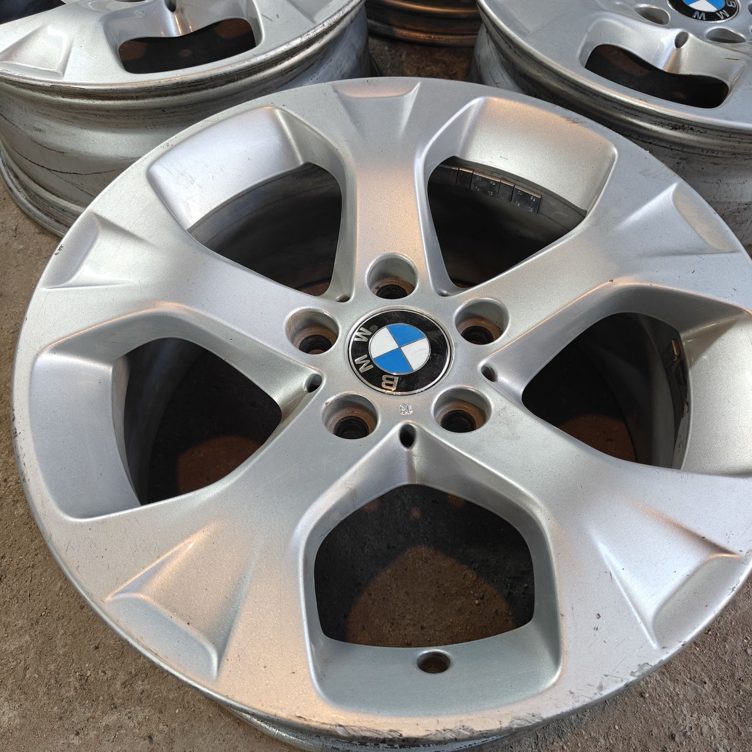 R17  PCD 5 *120 Комплект оригинальных легкосплавных дисков