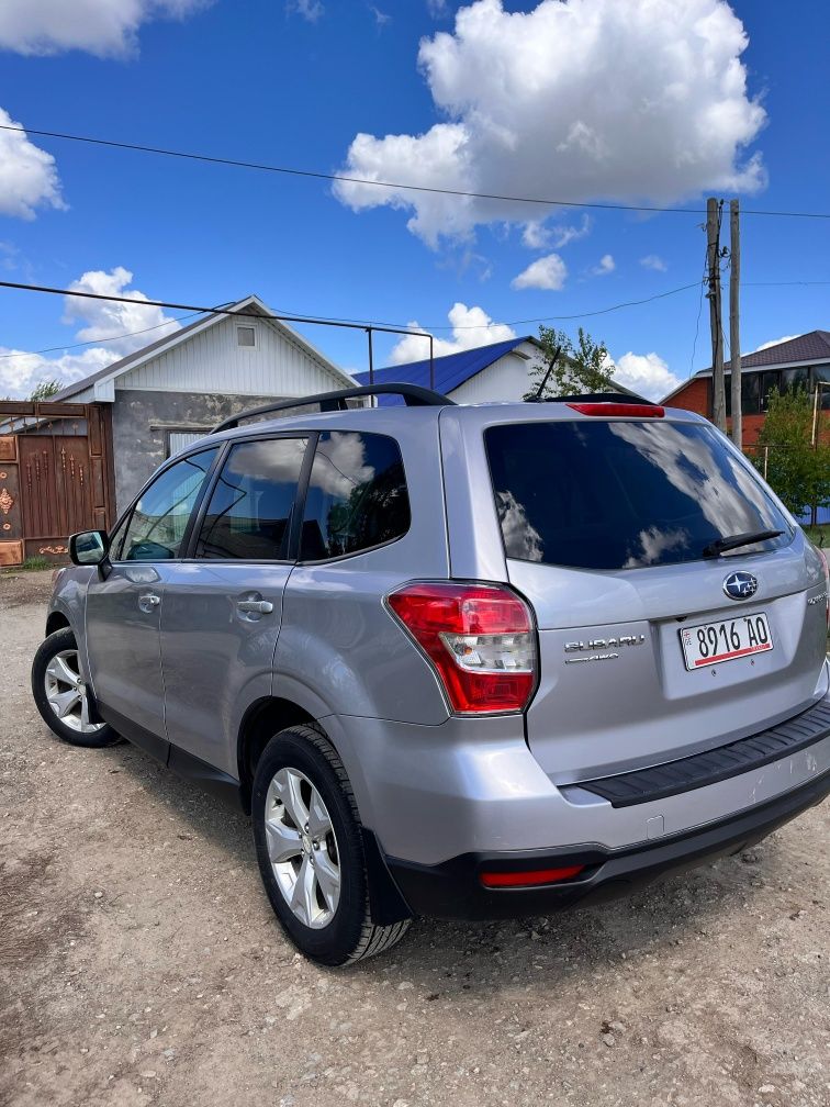 Продам Subaru forester 2014г.
