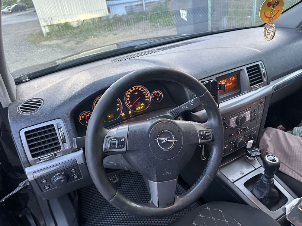 Немецкий надёжный авто Opel Vectra C обмен на недвижимость