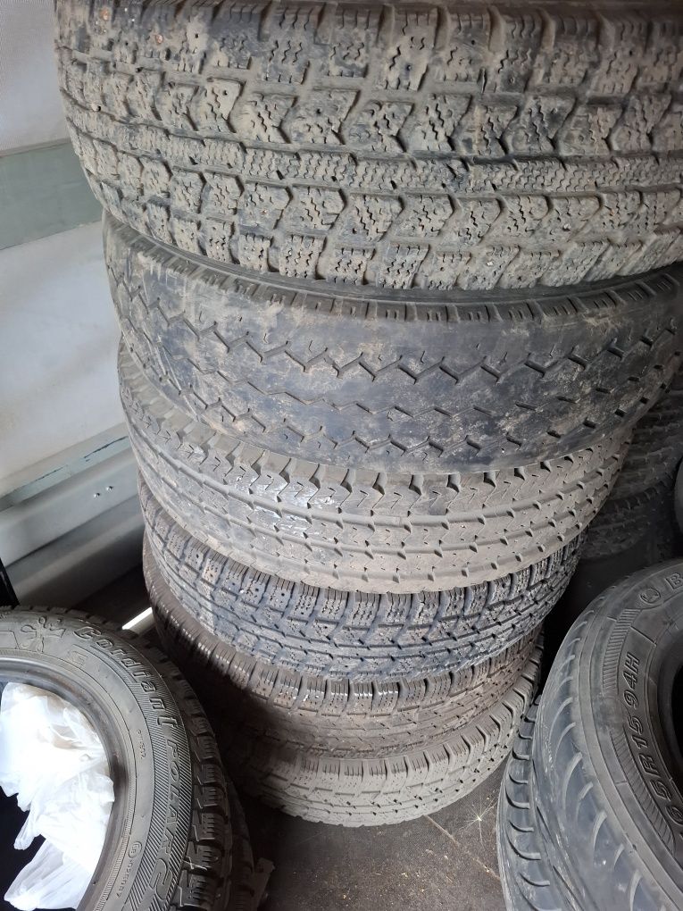 Продам шины на Газель,  есть 4 комплекта,