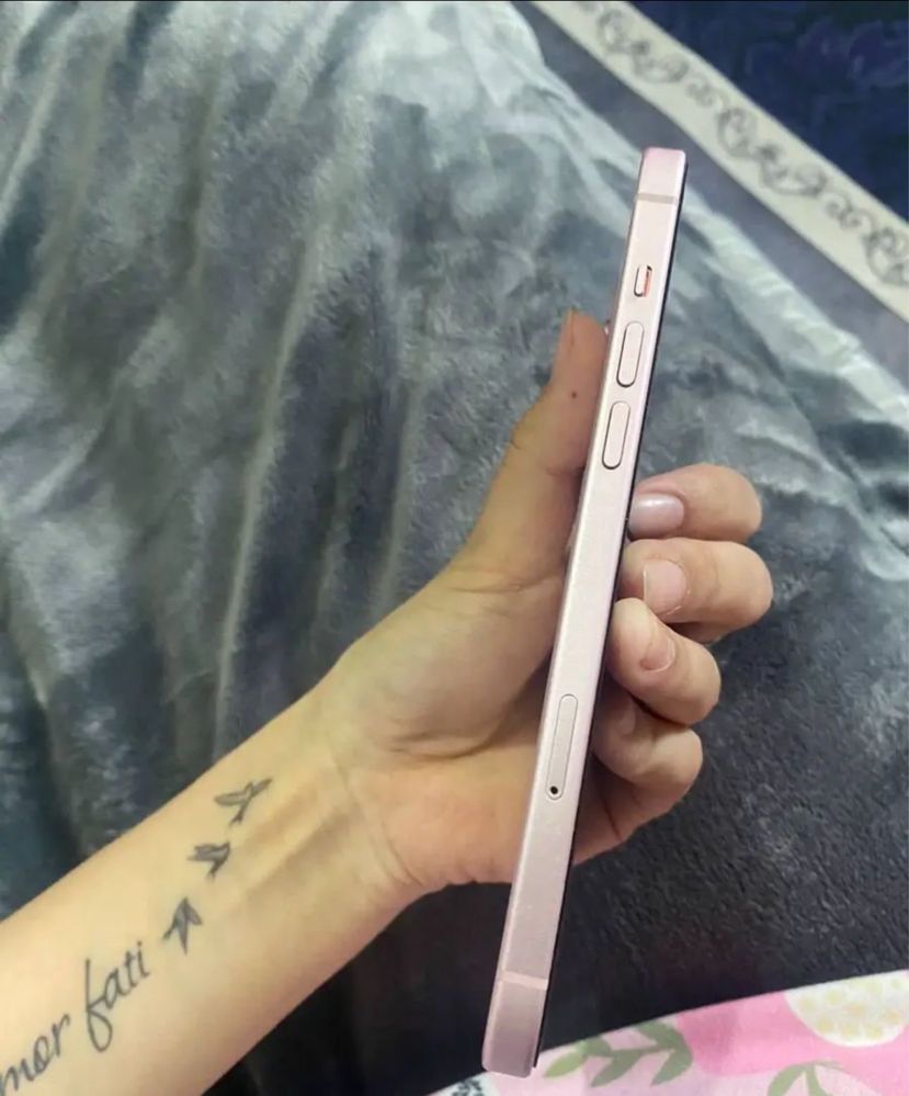 Iphone 15 plus 256гб
