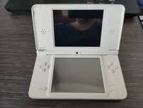Nintendo DSi LL!