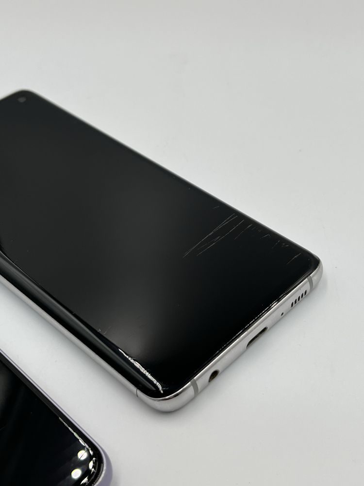 Samsung S21 Fe, Samsung S10