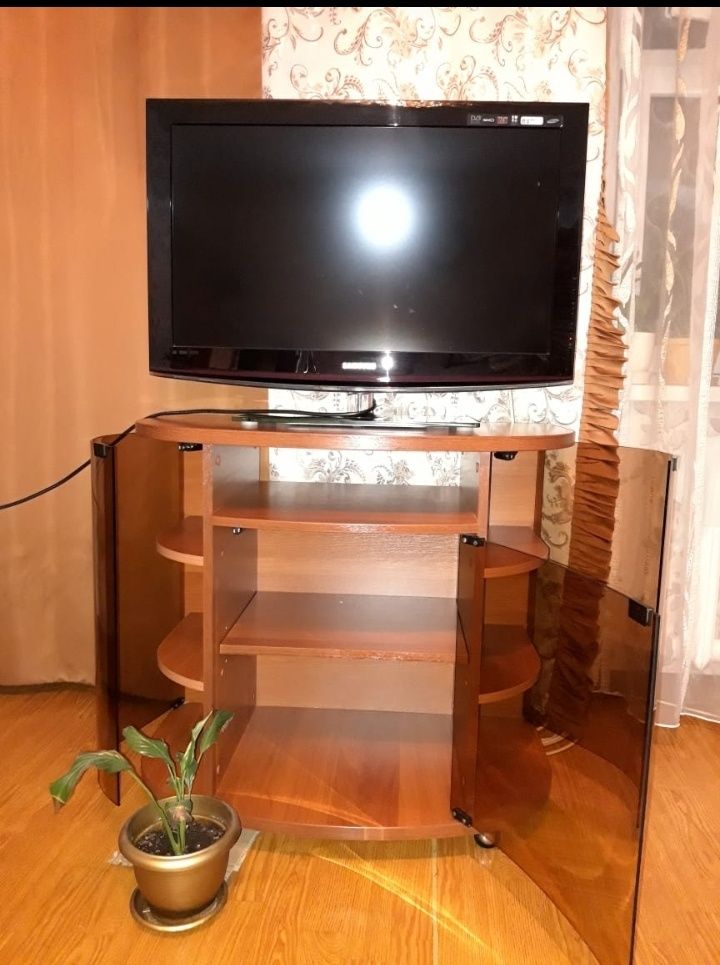 Шикарная тумба под телевизор!